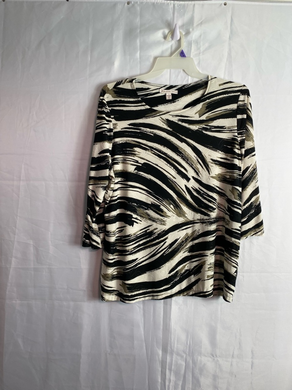 JM Collection Black and Cream Brushstroke Print Top
